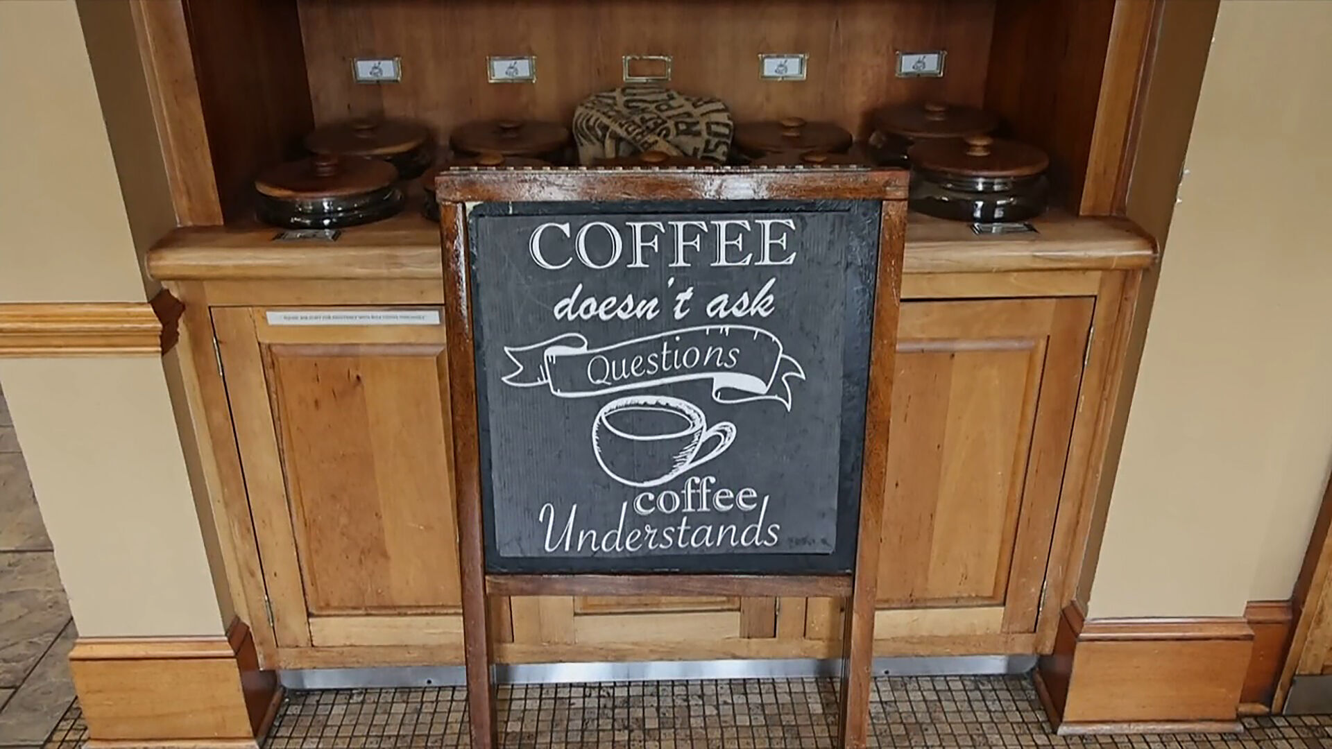 3 IN YOUR TOWN: A taste of Europe at Rembrandt's Coffee House, named best in Tennessee